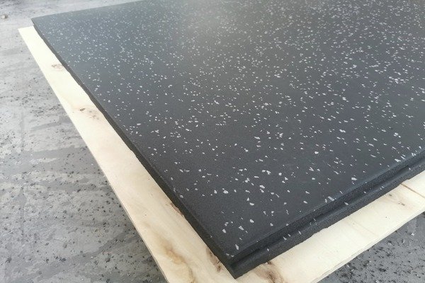 ensayo de resistencia a la abrasión del suelo de caucho