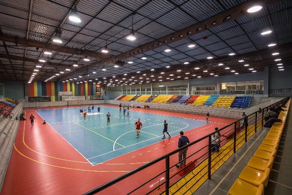 example of moisture damage in flooring