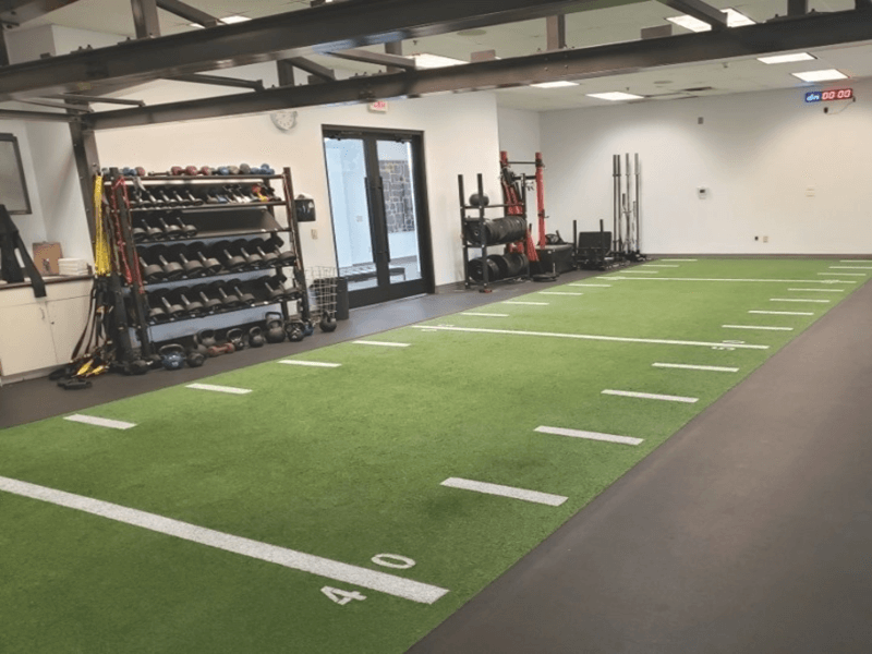 تخطيط منطقة التدريب بارتفاعات عشب مختلفة