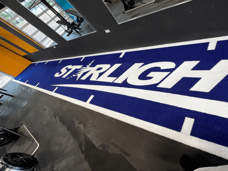 منظر مقطعي عرضي لبناء العشب المبطن