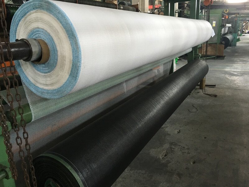 عملية تصنيع العشب المبطن المتقدم