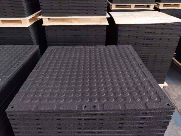 Резиновые напольные покрытия (1)